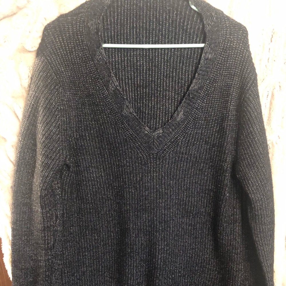 Stitches & Stripes Distressed sweater